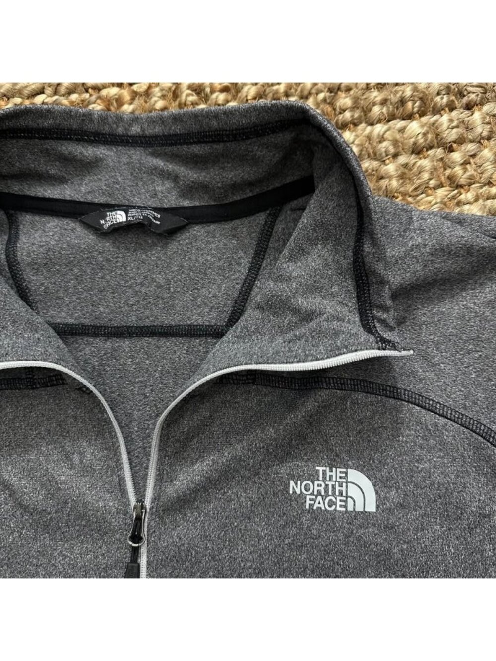 The North Face Mens XL Gray Heathered Fleece Quarter Zip Pullover Sweater Gorpco